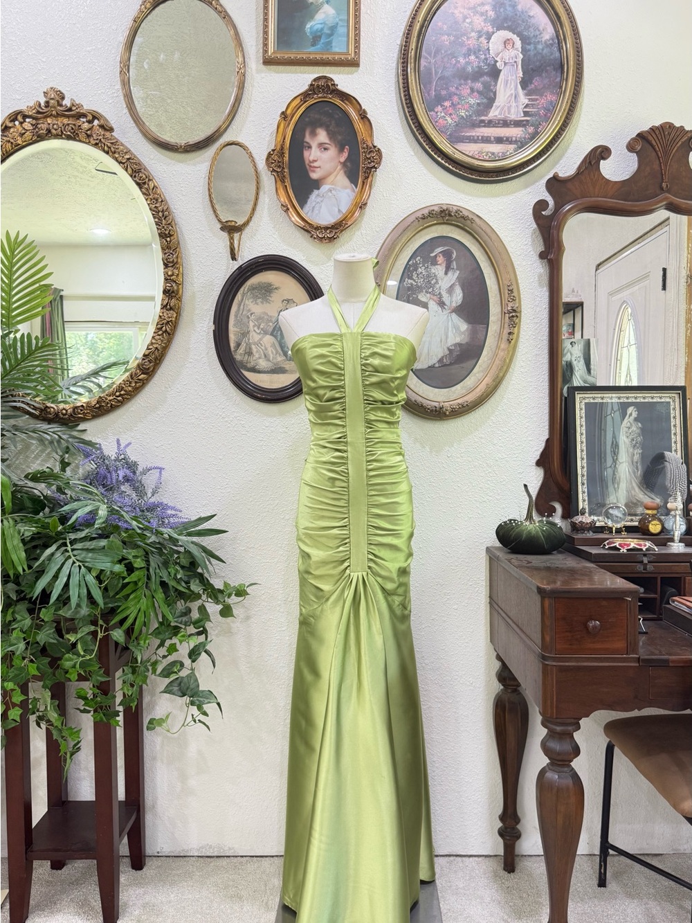 Vintage Jessica McClintock satin halter gown